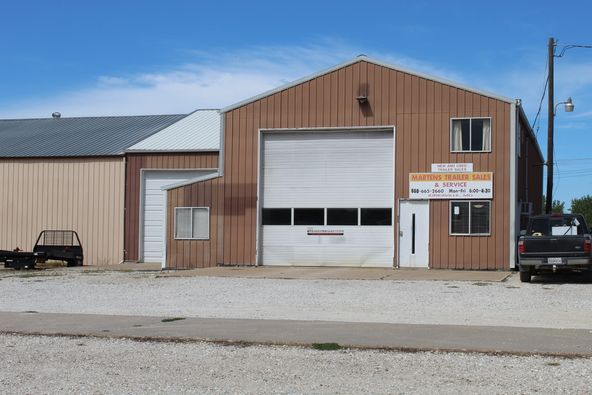 25043 Dogwood Ln, Kirksville, MO 63501